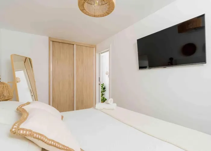 Elefantes, Playa Del Ingles At 3 Mins Distance San Bartolomé