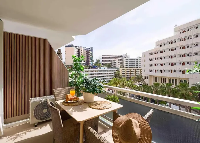 Apartmán Elefantes, Playa Del Ingles At 3 Mins Distance *